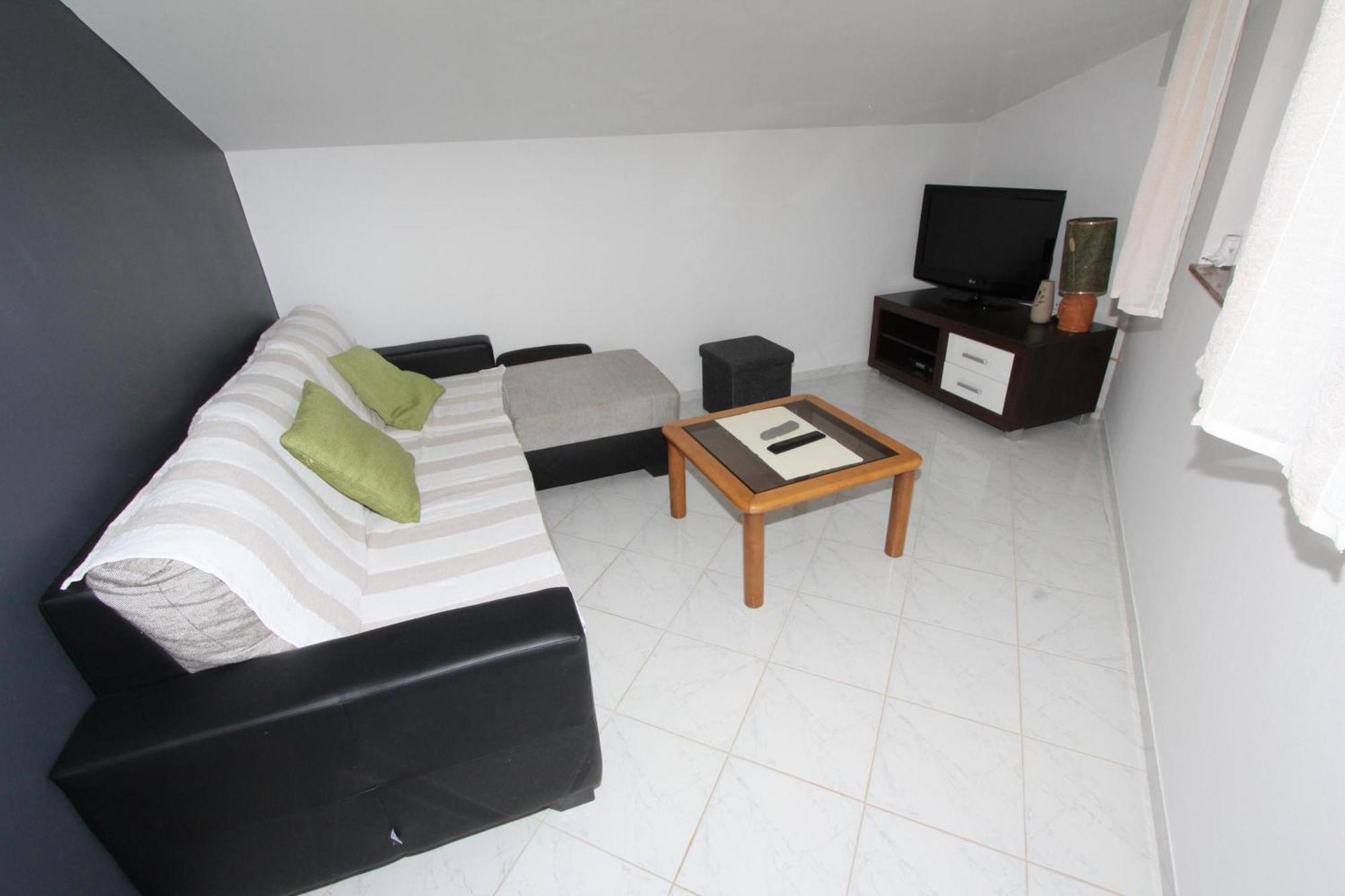 Rooms And Apartment Luana Rovinj Exterior photo