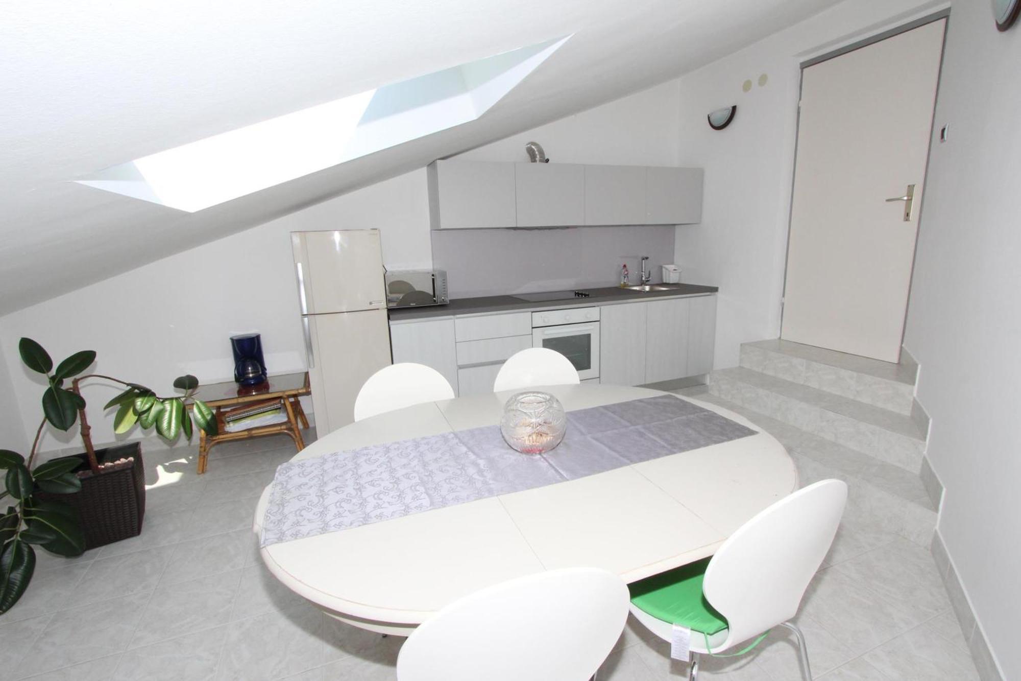 Rooms And Apartment Luana Rovinj Exterior photo