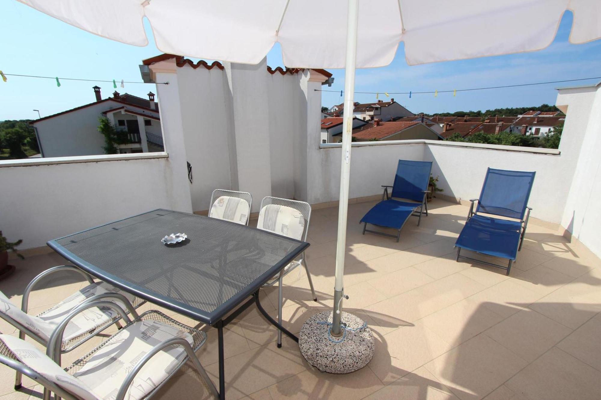 Rooms And Apartment Luana Rovinj Exterior photo