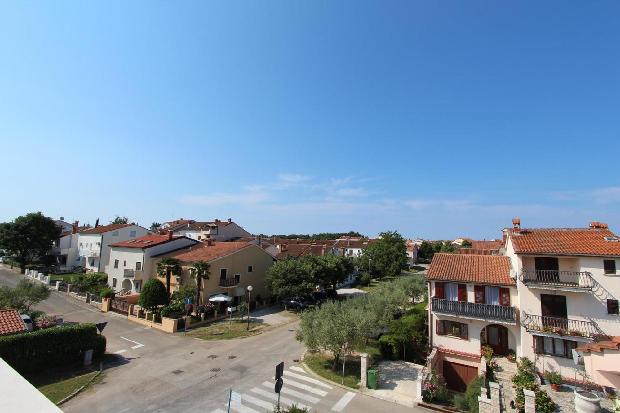 Rooms And Apartment Luana Rovinj Exterior photo
