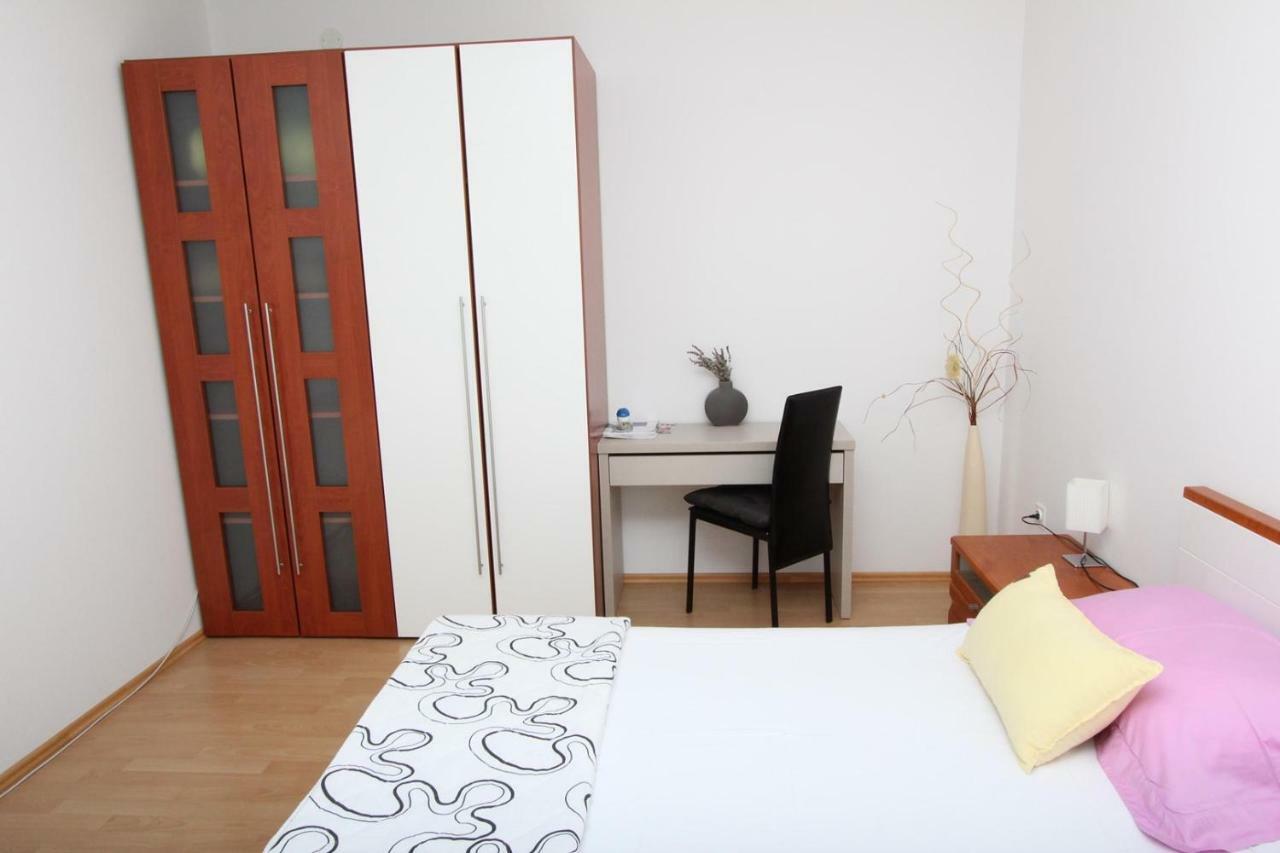 Rooms And Apartment Luana Rovinj Exterior photo