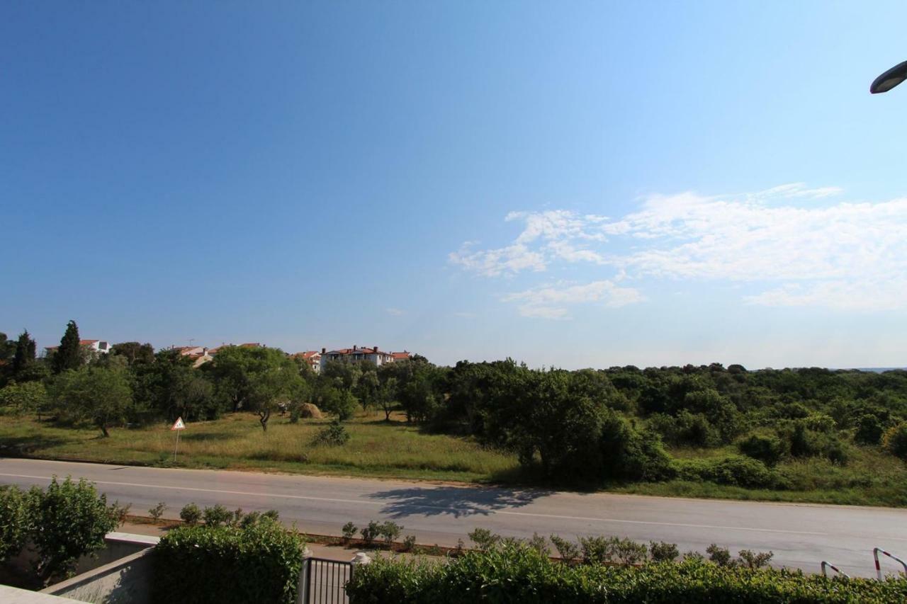 Rooms And Apartment Luana Rovinj Exterior photo